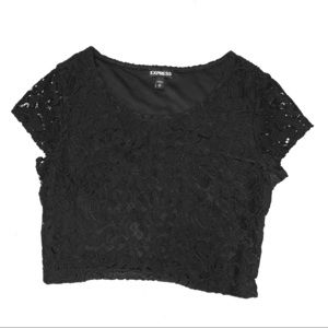 Lace capped sleeve crop